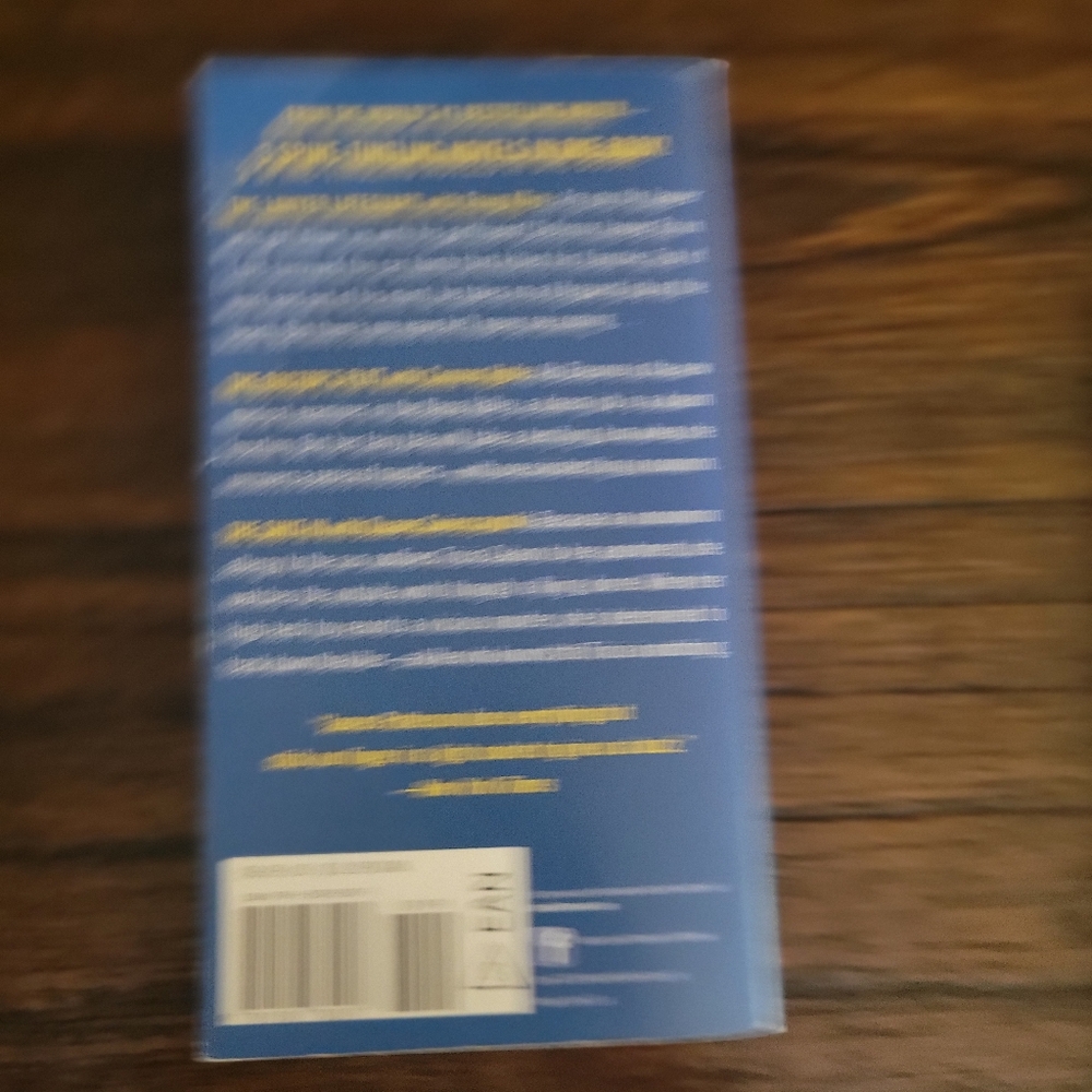 James Patterson Paperback Books - Picture 5 of 7